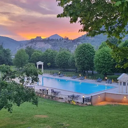 La Vue Est Belle Montbrun-les-Bains